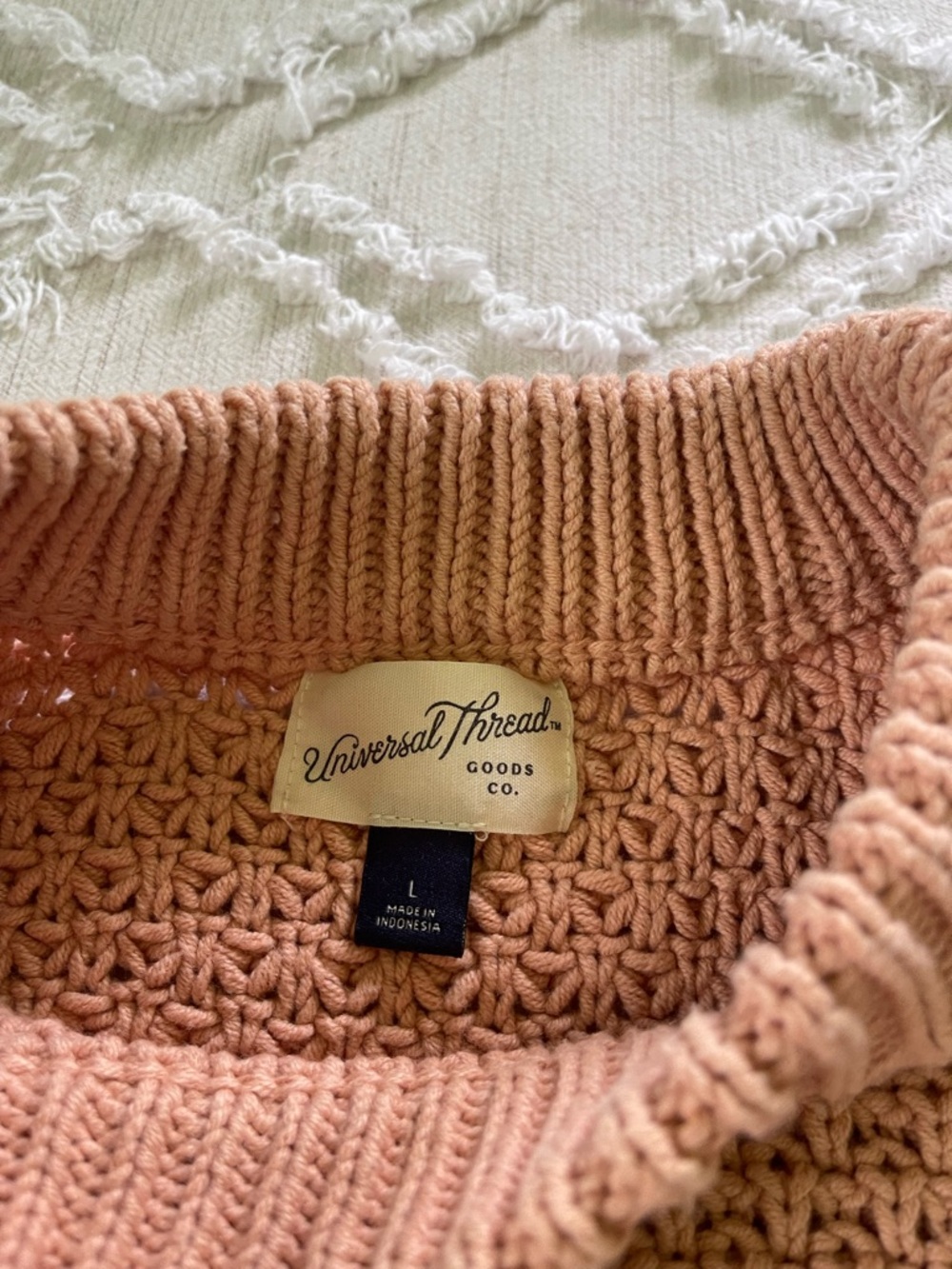 Universal Thread Sweater - Picture 3 of 7